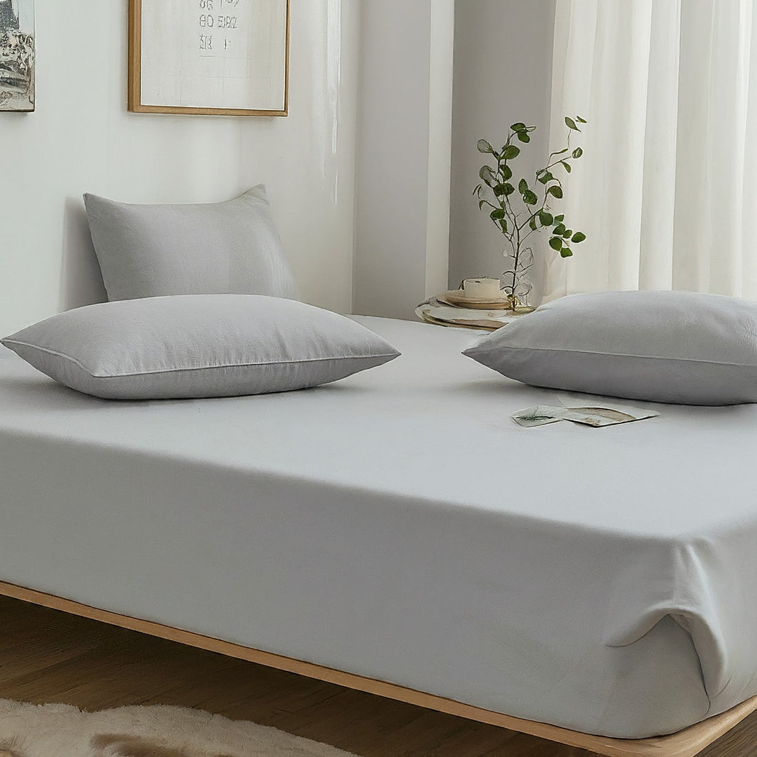 Grey fitted bed sheet