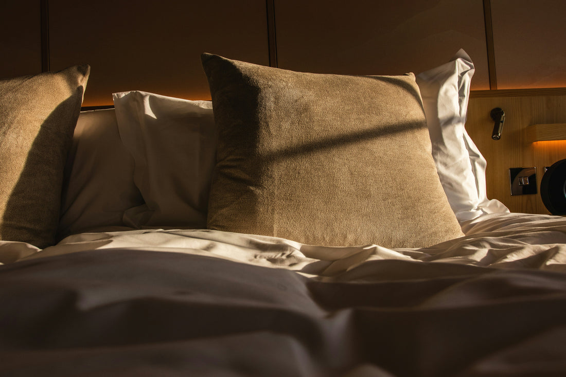 Pure cotton bed sheets for Bangalore's mild climate — year-round buying guide
